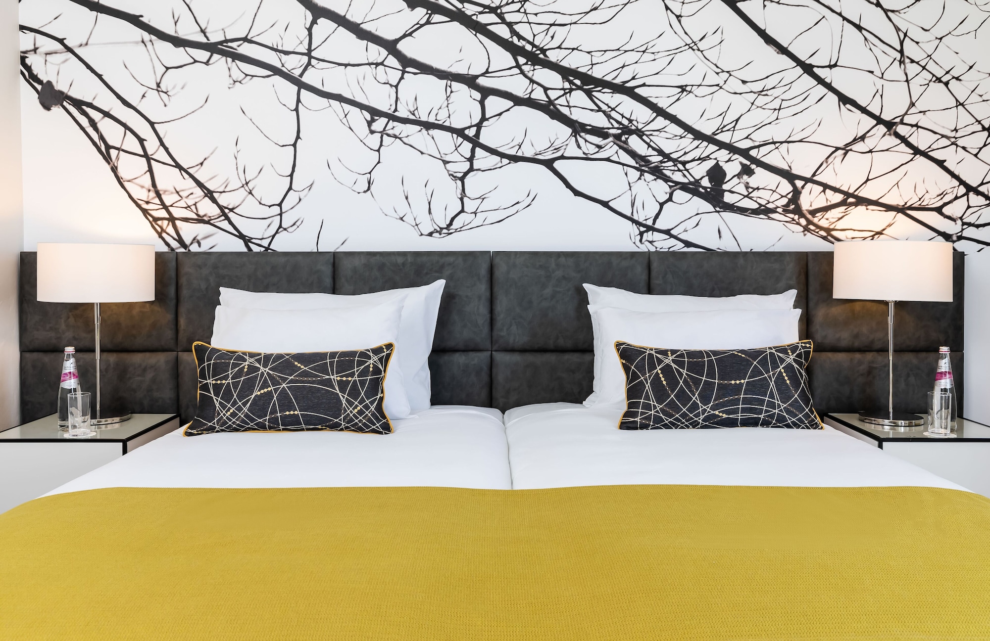 带阳台的行政双人间或双床间