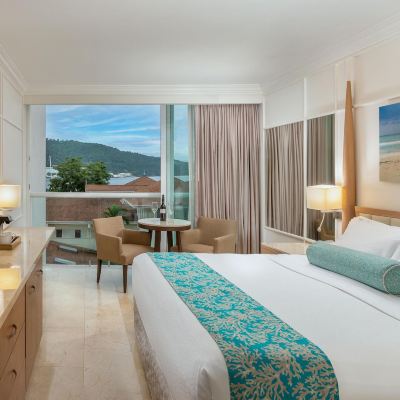 Deluxe Resort View-Book 4 Nights, Get 2 Free Nights At Punta Cana Moon Palace Jamaica Promo Code
