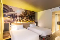Novotel Curitiba Batel Отели в г. 