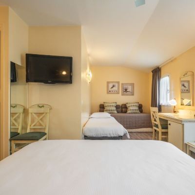 Deluxe Room Le Mas du Colombier Promo Code