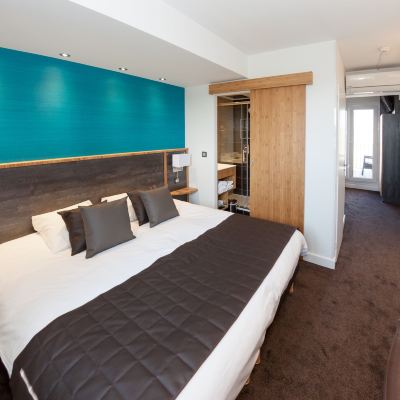 Superior Double Room Hôtel Foch Promo Code