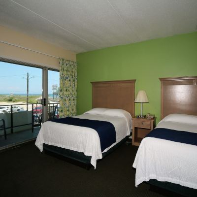 Full Size Room Silver Gull Motel Promo Code