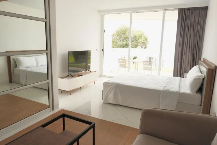 Studio 1 Bed With Balcony