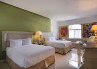 MM Grand Hotel Puebla, Tapestry Collection by Hilton のホテル