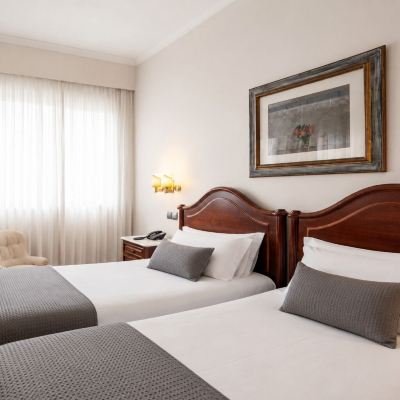 Standard Triple Room Hotel Vice-Rei Promo Code