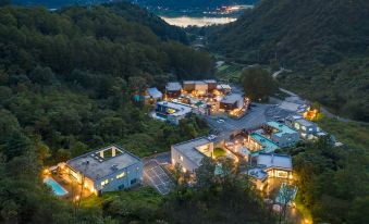 Gapyeong Riverheim Pool Villa