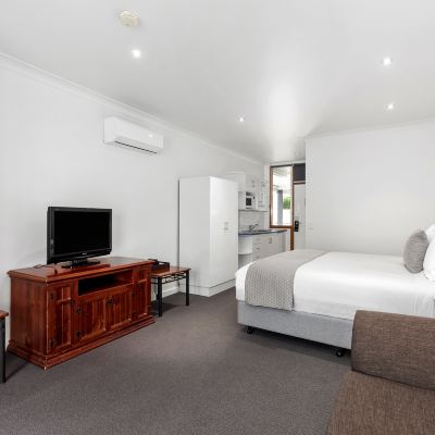 Standard Double Room The Commodore Promo Code
