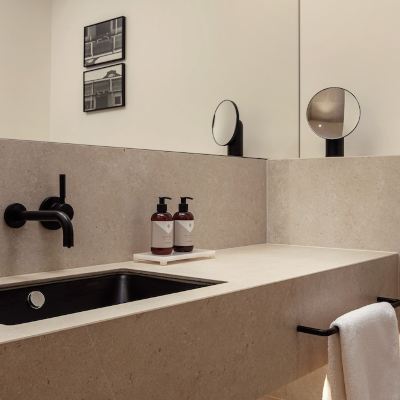 豪華特大床房 捷克阿爾克朗酒店優惠