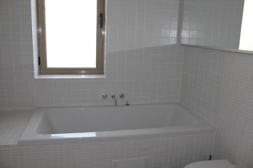 一卧室公寓 - 带海景和泳池景