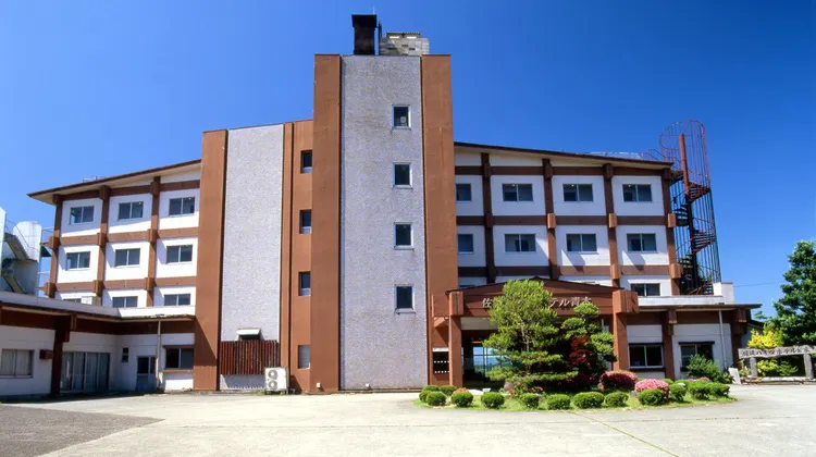 夕日と湖の宿 あおきや 外観