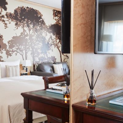 Deluxe Double Room Living Hotel de Medici Promo Code