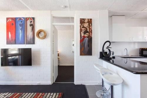 Cloud9 - Best Views In FremantleOne-Bedroom Apartment