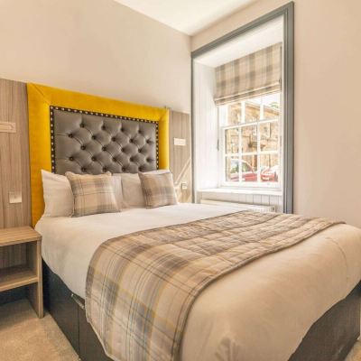 Suite (Courtyard Apartment Suites) Court Residence Promo Code