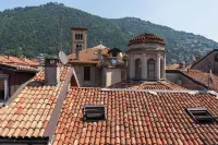 Palazzo Del Pero Luxury Attic - Bymyhomeincomo