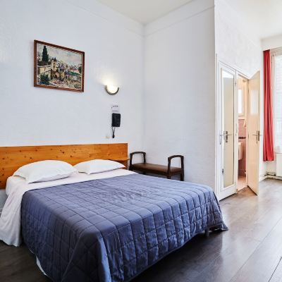 Double Room With Private Bathroom Hotel Tiquetonne Promo Code
