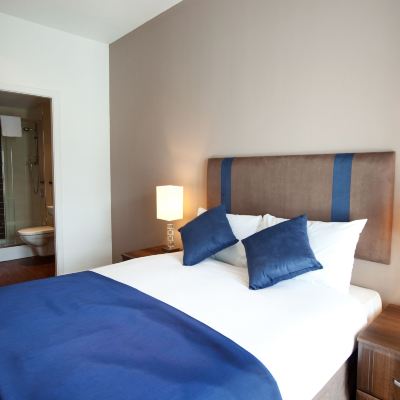 Three-Bedroom Penthouse The Spires Glasgow Promo Code