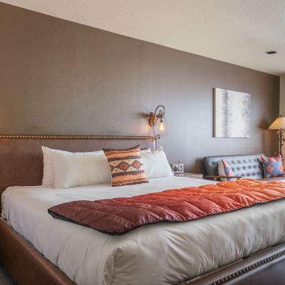 Sunset King Campfire Hotel Promo Code