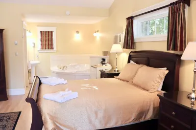 Shining Waters Country Inn Hotels in 