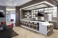 Hampton Inn and Suites by Hilton Phoenix Downtown