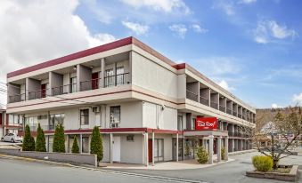 Red Roof Inn Stroudsburg - Housity