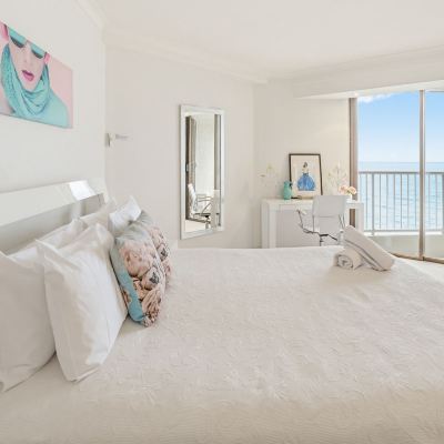Four-Bedroom Penthouse The Breakers Promo Code