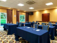 Holiday Inn Express & Suites CUERNAVACA by IHG Các khách sạn ở Cuernavaca