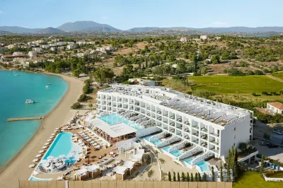 Nikki Beach Resort & Spa Porto Heli Hôtels à : 