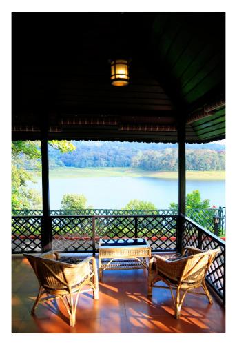 甄选双人或双床房