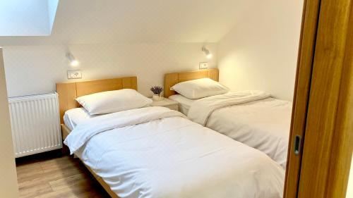 双床房（带独立浴室）