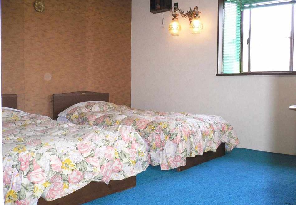 标准双床房，吸烟/禁烟未指定