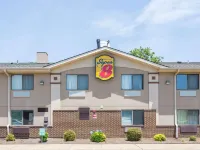 Super 8 by Wyndham Hampton Hotels in Hampton