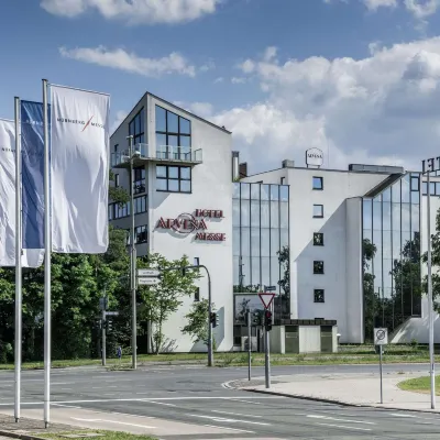 Arvena Messe Hotel Отели рядом с достопримечательностью «Стадион «Макс-Морлок»»