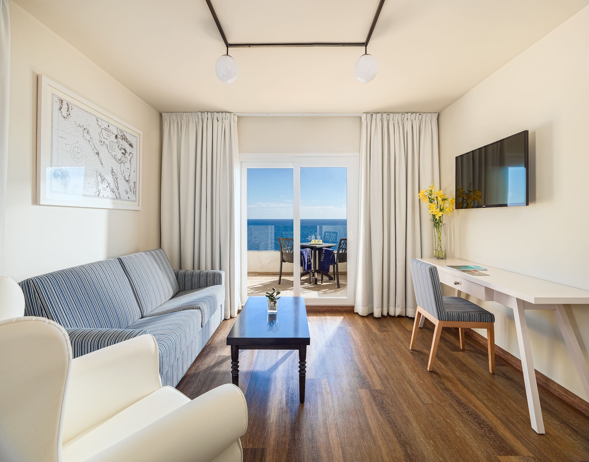 海景套房（2成人 + 1小童）