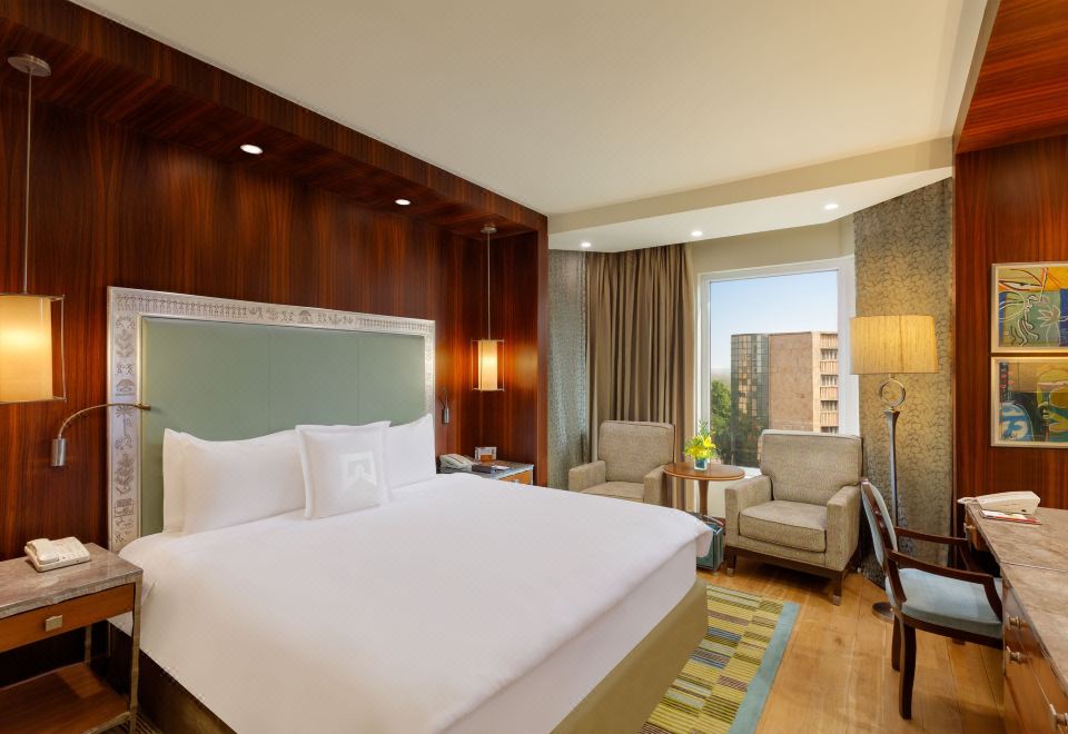 独有行政俱乐部