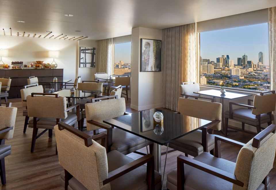 俱樂部樓層特大床房