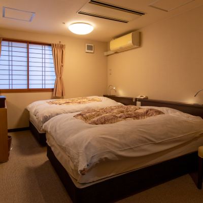 [Western-Style Twin Room] (15 Square Meters, No View) [Standard] [Twin Room] [Non-Smoking] 四万温泉 四万やまぐち館 クーポン