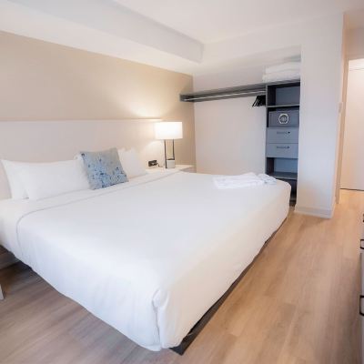 Modern | One Bedroom Queen Suite Les Suites Hotel Promo Code
