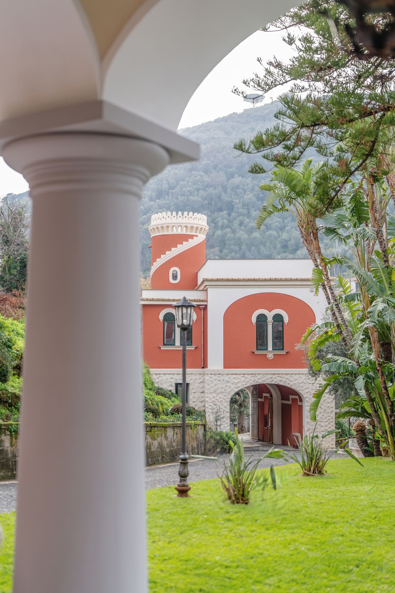 豪華特大床房，山景