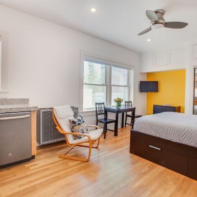 Studio Suite, Street View Venice Suites Promo Code