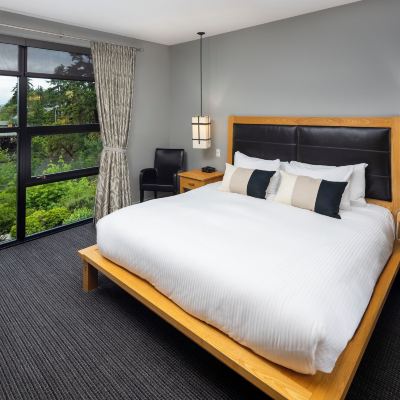 Brentwood Suite Brentwood Bay Resort & Spa Promo Code