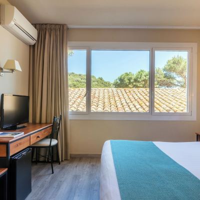 Double Room with Exterior View and Window 2 Single bed Hotel Hostalillo Tamariu Promo Code