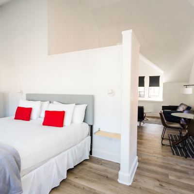 Premium King Room with Sofa Bed Atterdag Inn Promo Code
