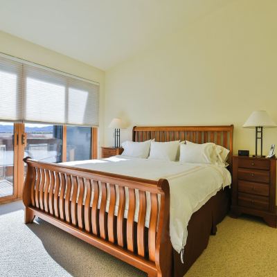 Townhome, Multiple Beds, Hot Tub, Mountain View Newpark Resort Promo Code
