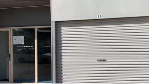 Beachfront escape Broadbeach, 2 bd, Pool , sleeps 7 Two-Bedroom Apartment