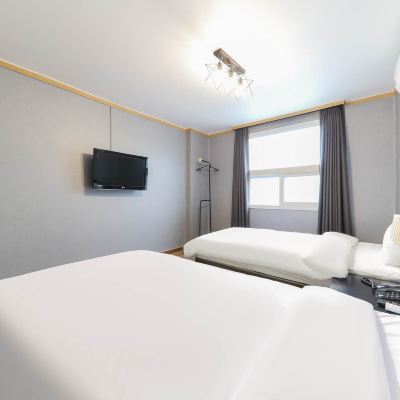Standard Twin Room Pure Stay Promo Code