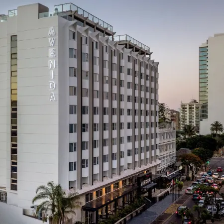 Hotel Avenida Отели в г. Мапуту