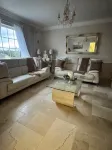 Dernvale House - Single room -sleeps 4 Hotels in 