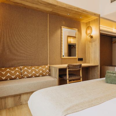 Two-Bedroom Suite with Balcony Lago Resort Menorca Casas del Lago - Adults Only Promo Code