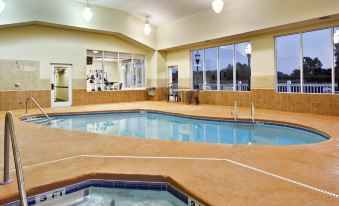 Country Inn & Suites by Radisson, Wilson, NC