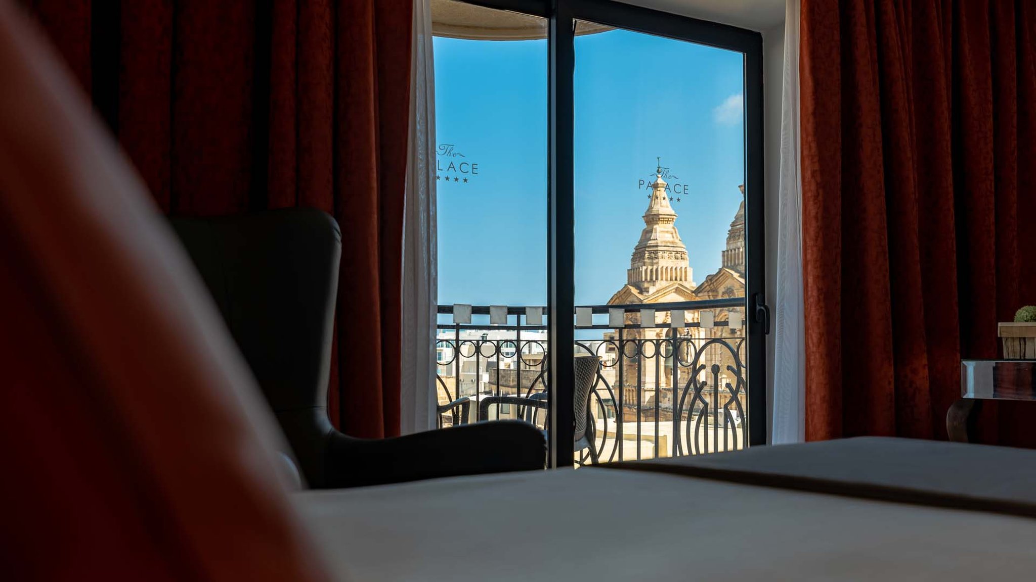 AX The PalaceDeluxe Room